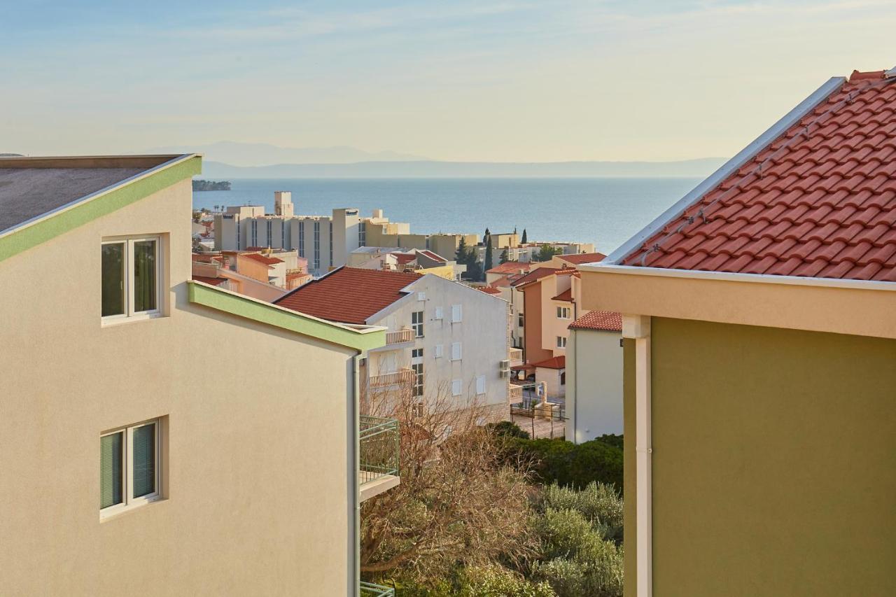 Apartments Zelic Tučepi Eksteriør bilde